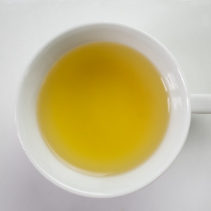 Ceai organic cu ghimbir și lemongrass – în cutie metalică (vrac)