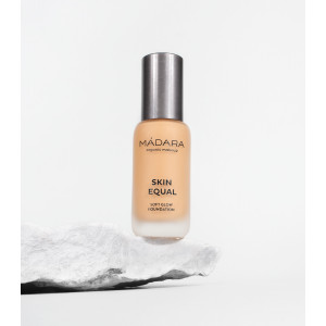 SKIN EQUAL 40 SAND fond de ten soft glow SPF15