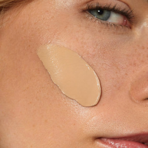 SKINONYM 40 SAND fond de ten Semi-Matte Peptide