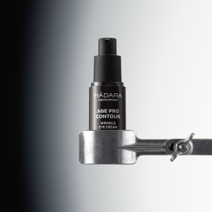 AGE PRO CONTOUR Cremă de ochi anti-aging