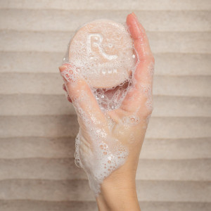 Șampon solid pentru păr cu tendințe de uscare