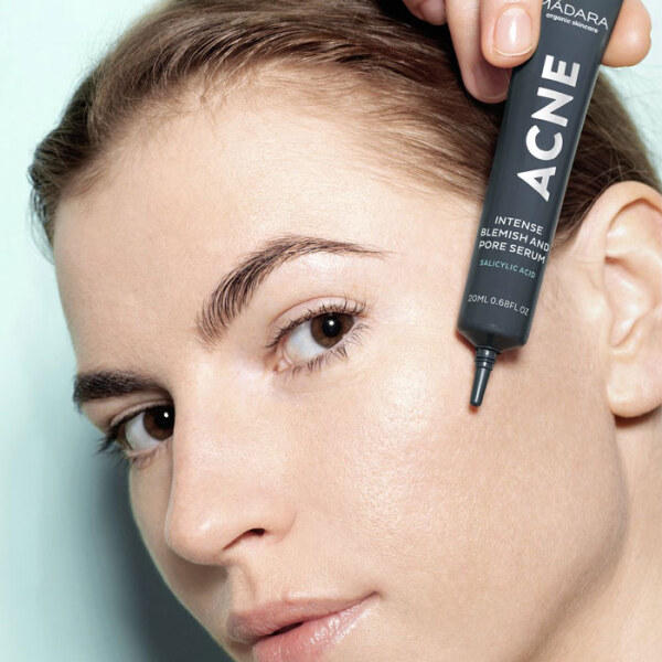 ACNE Serum Intense Madara