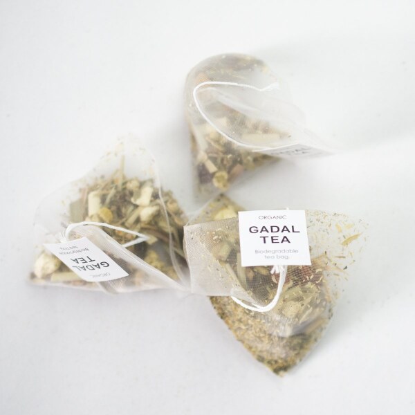 Gadal-Tea-Chamomile-Hibiscus-15-3