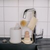 Croll-Denecke-perie-vase-5