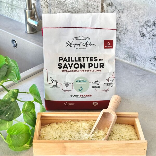 Rampal-Latour-fulgi-de-sapun-750g-VERBINA-1