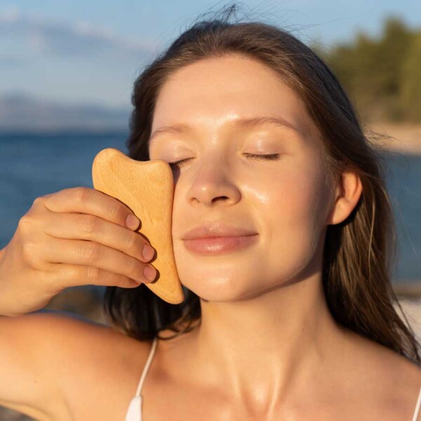 Croll Denecke Gua Sha Obsidian