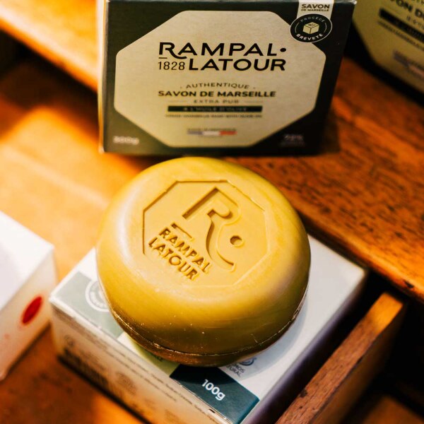 Sapun de Marsilia masline rotund 100g Rampal Latour