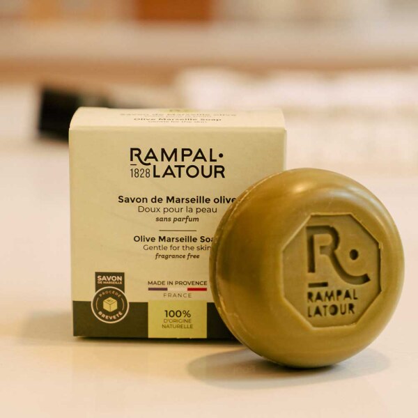 Sapun de Marsilia masline rotund 100g Rampal Latour