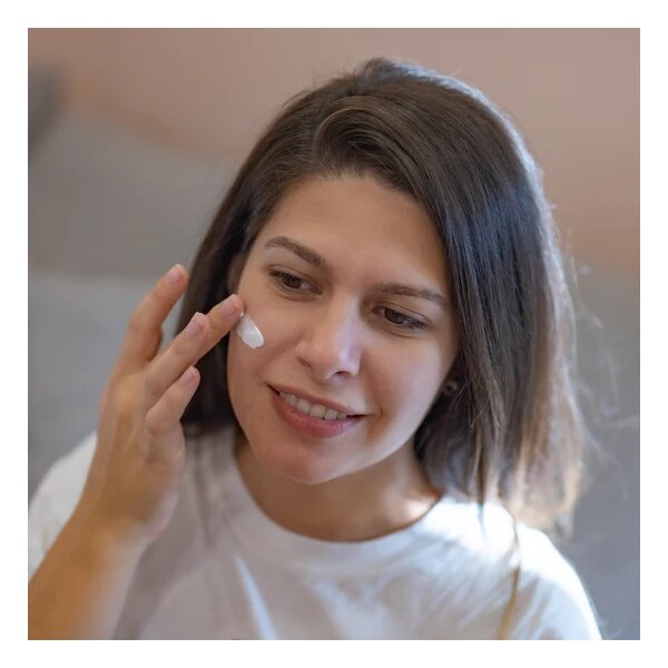 Ina Creme de Rose SPF30