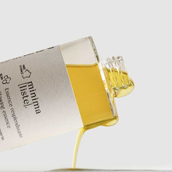 Minimaliste Glowing Essence